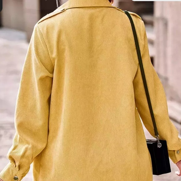 New button down corduroy top - Picture 2 of 3